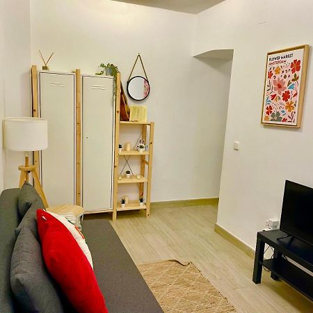 Stylish One Bedroom Flat In The Heart Of Madrid Ngoại thất bức ảnh